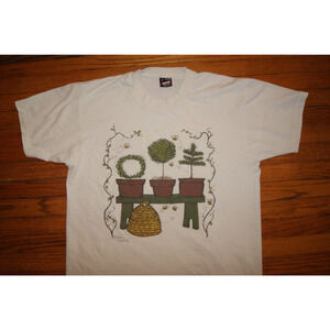 Vintage 90s Kountry Kloset Bee Plants Vines L White TShirt USA Single Stitch